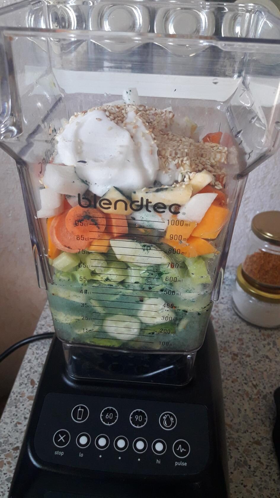 Купить блендер Blendtec Classic 575, чёрный по выгодной цене в